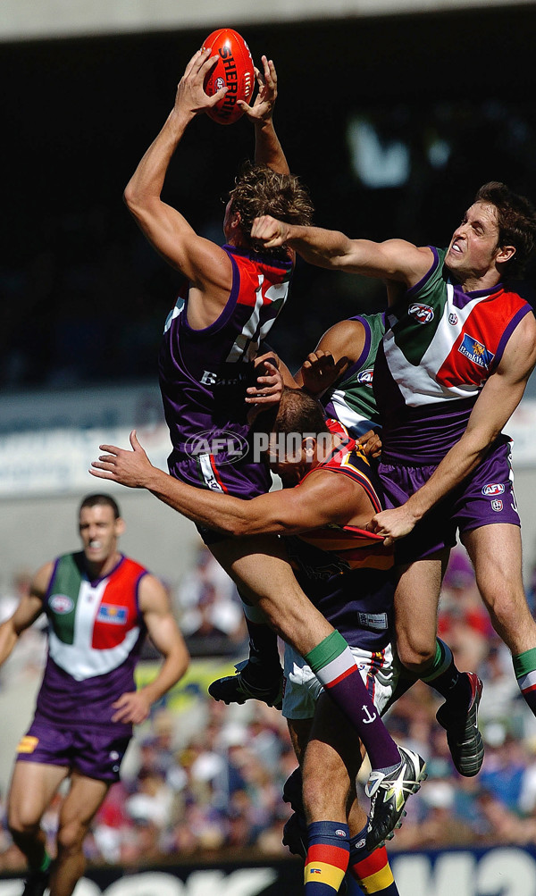 AFL 2004 Rd 3 - Fremantle v Adelaide Crows - 65618