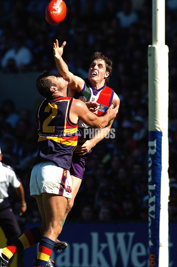 AFL 2004 Rd 3 - Fremantle v Adelaide Crows - 65619