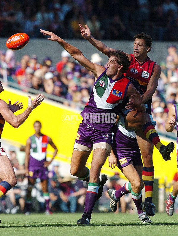 AFL 2004 Rd 3 - Fremantle v Adelaide Crows - 65623