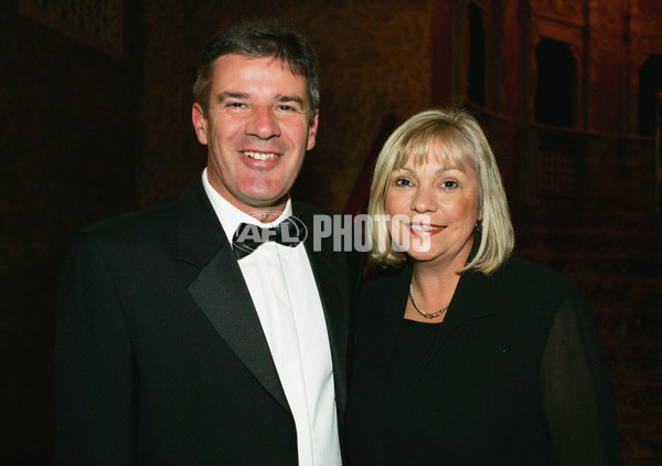 AFL 2004 Media - Hall of Fame Dinner 070604 - 66838
