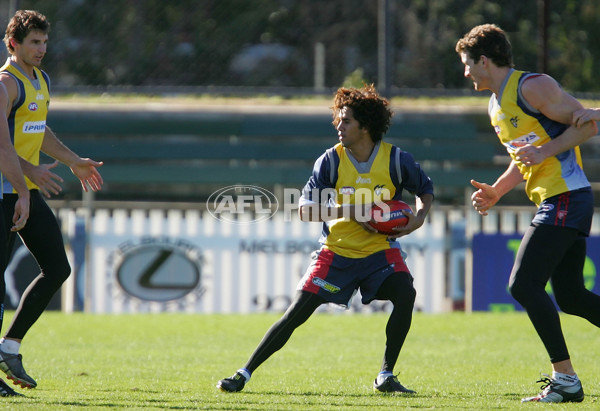 AFL 2004 Media - Melbourne Training 280604 - A-37011056
