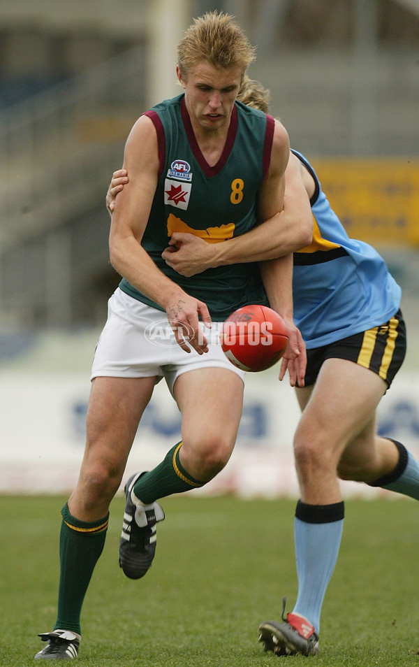 AFL 2004 Under 18 - Tasmania v NSW/ACT - A-37043122