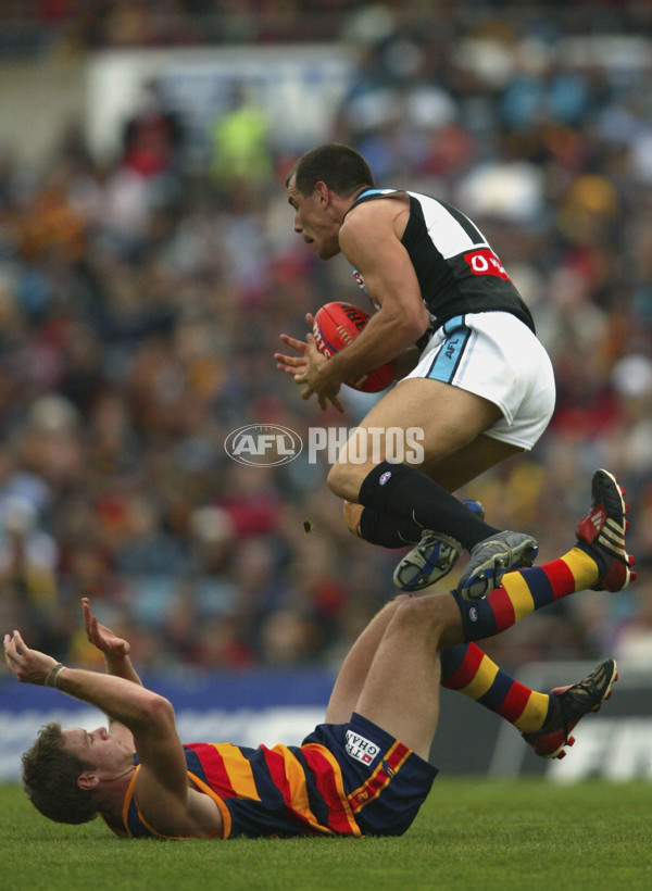 AFL 2004 Rd 22 - Adelaide Crows v Port Adelaide - 113873