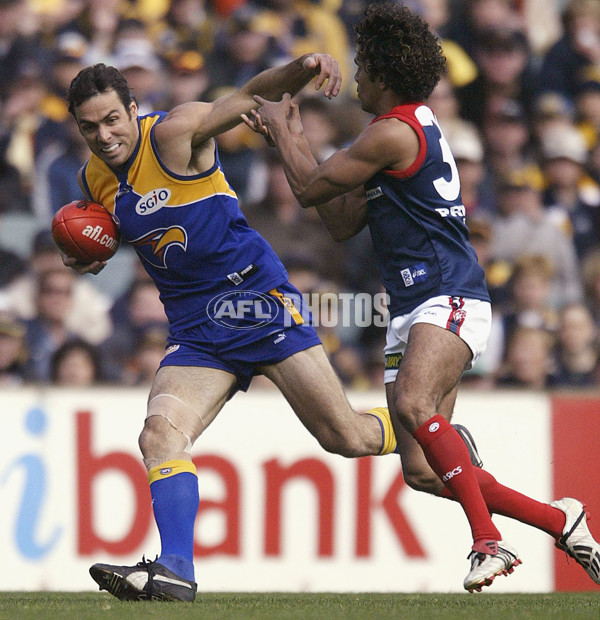 AFL 2004 Rd 22 - West Coast v Melbourne - 116949