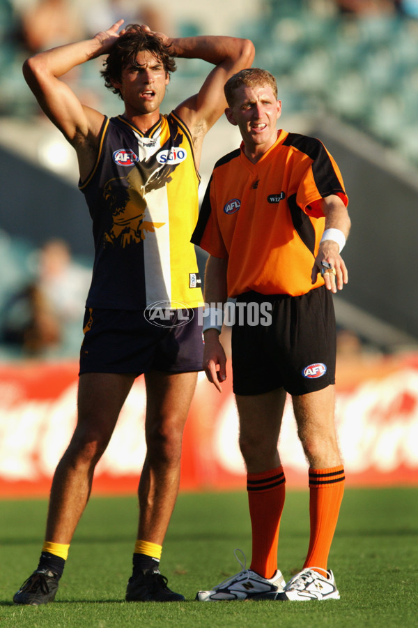 AFL 2003 Practice Match - West Coast v Hawthorn - 121442