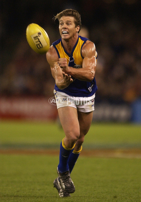AFL 2003 Rd 10 - Essendon v West Coast - A-37111276
