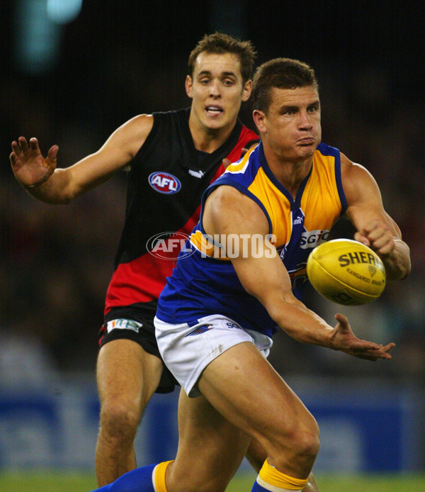 AFL 2003 Rd 10 - Essendon v West Coast - 121628