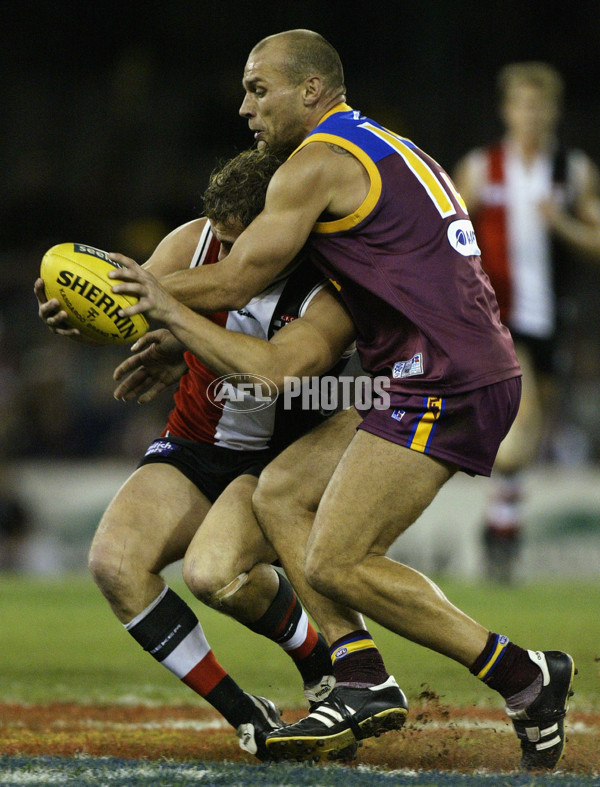 AFL 2003 Rd 11 - St Kilda v Brisbane - 122791