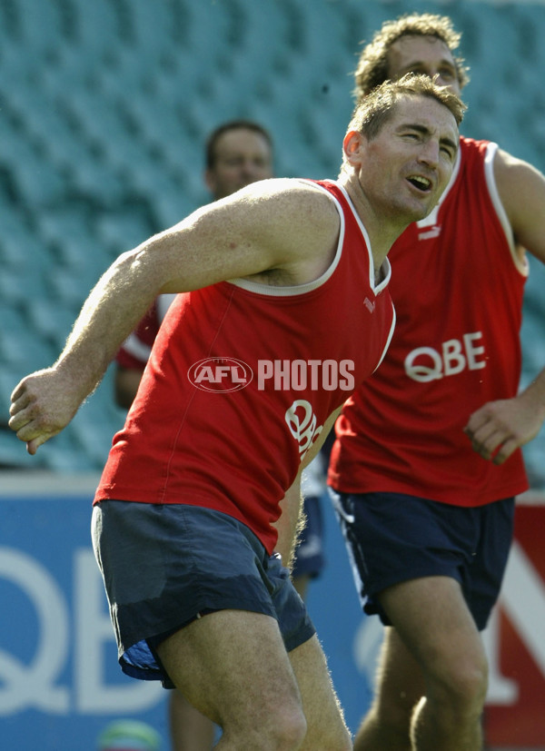 AFL 2003 Media - Sydney Swans Training 110903 - 121344