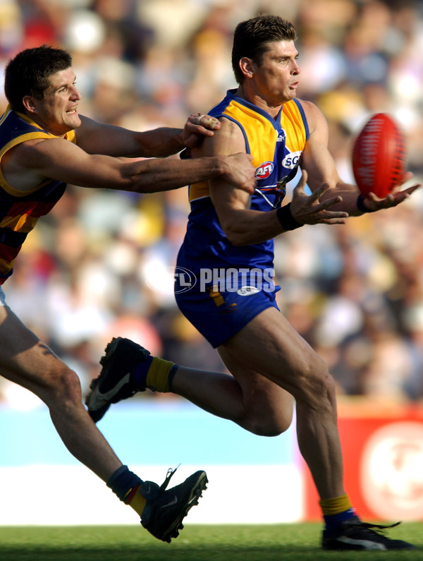 AFL 2003 Rd 19 - West Coast v Adelaide - 121811