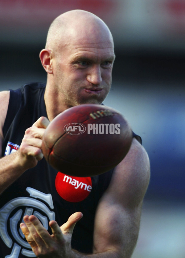 AFL 2003 Media - Carlton Training 140803 - 123611