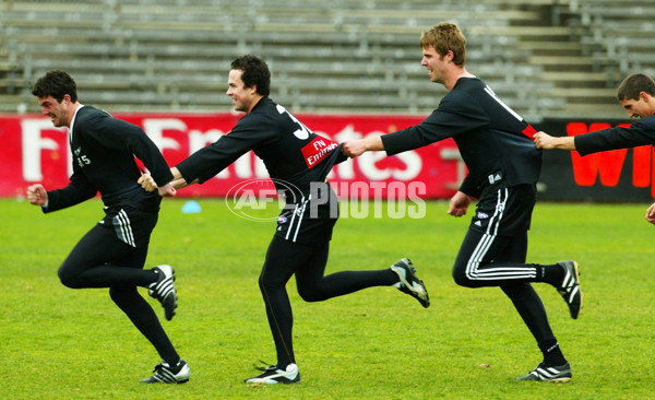 AFL 2003 Media - Collingwood Training 110803 - 124698