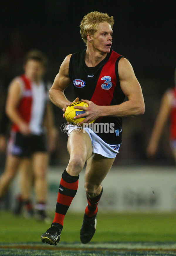 AFL 2003 Rd 14 - St Kilda v Essendon - 128415