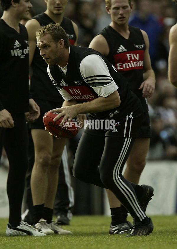 AFL 2003 Media - Collingwood Training 250903 - 124973