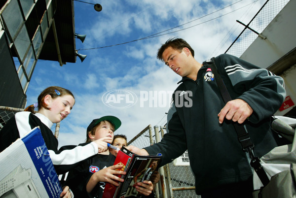 AFL 2003 Media - Collingwood Training 250903 - 124974