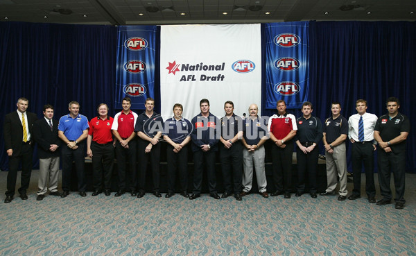 AFL 2003 Media - National Draft 221103 - 128875