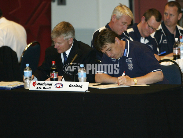 AFL 2003 Media - National Draft 221103 - 128883