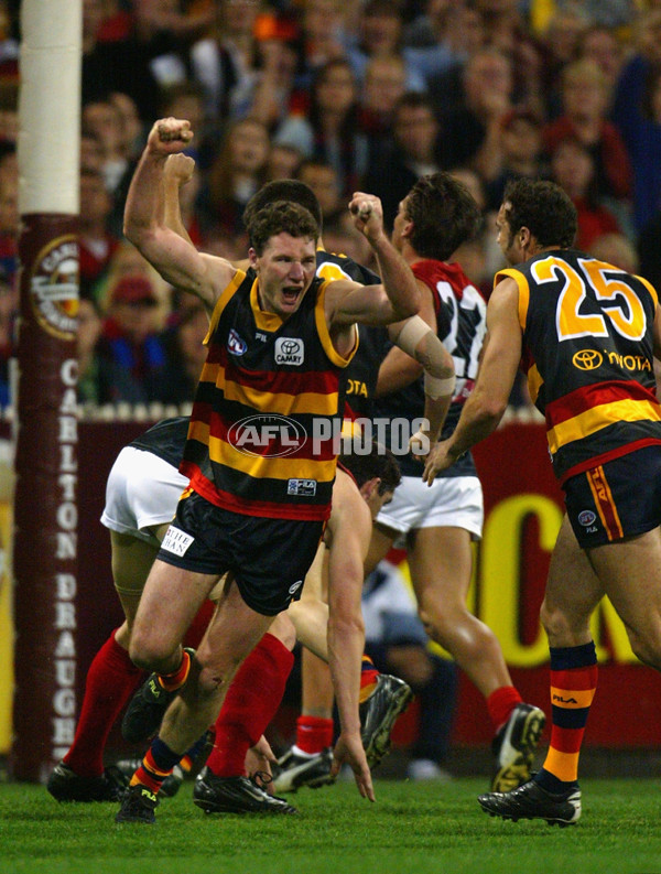 AFL 2002 2nd Semi Final - Adelaide v Melbourne - 129988