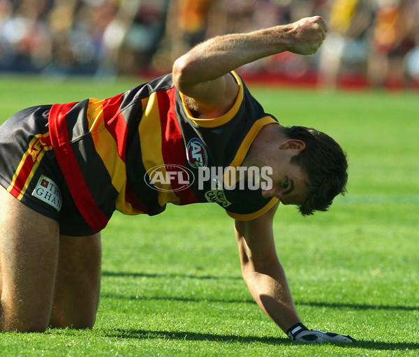 AFL 2002 Rd 21 - Adelaide v Richmond - 129937
