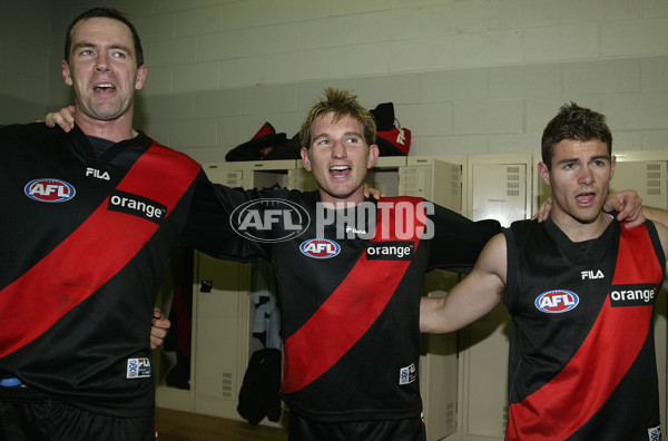 AFL 2002 Rd 20 - Essendon v Collingwood - 132239