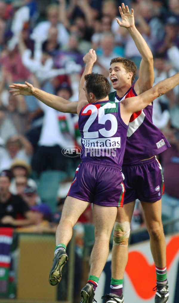AFL 2002 Rd 2 - Fremantle v St Kilda - 132493