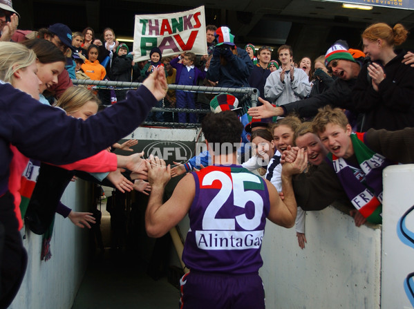 AFL 2002 Rd 22 - Fremantle v Adelaide - 132634