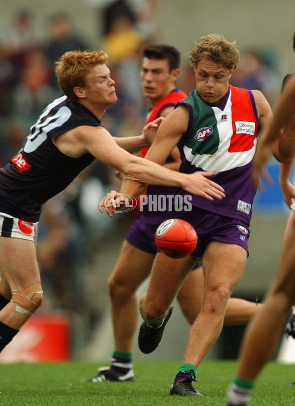 AFL 2002 Rd 10 - Fremantle v Carlton - 132691