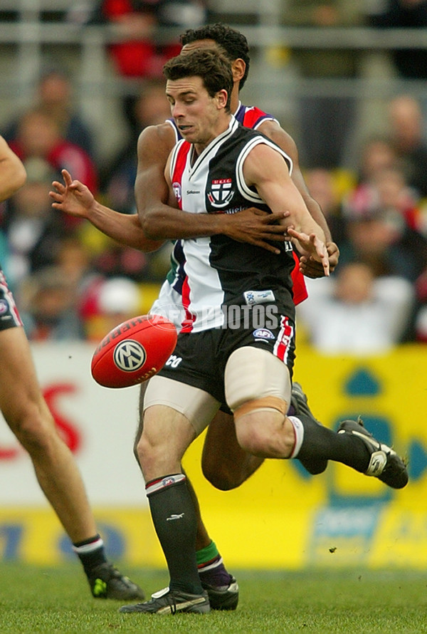 AFL 2002 Rd 17 - St Kilda v Fremantle - 135254