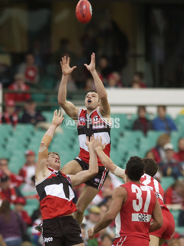 AFL 2002 Rd 20 - Sydney v St Kilda - 135313