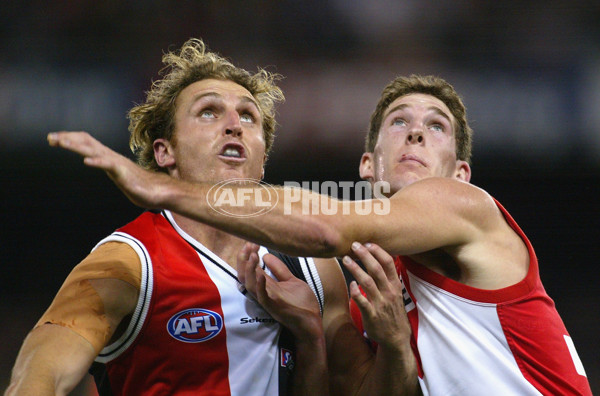 AFL 2002 Rd 5 - St Kilda v Sydney - 135456