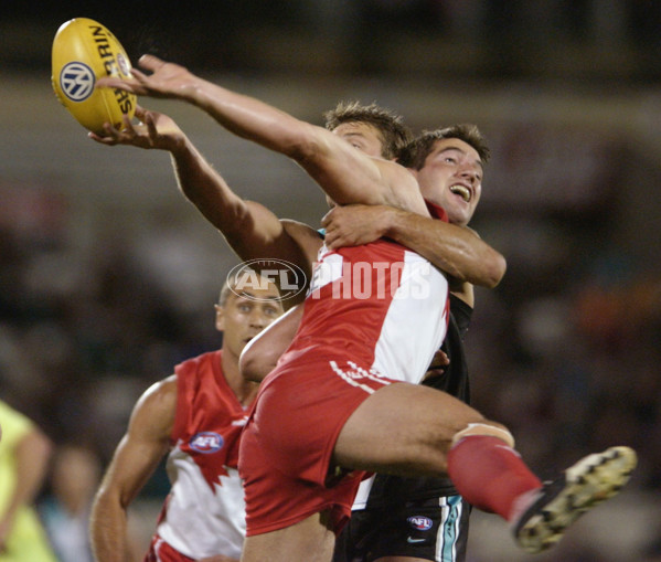 AFL 2002 Wizard Cup Semi Final - Port Adelaide v Sydney - 135524