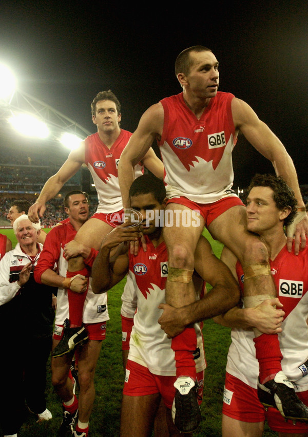 AFL 2002 Rd 22 - Sydney v Richmond - 135687