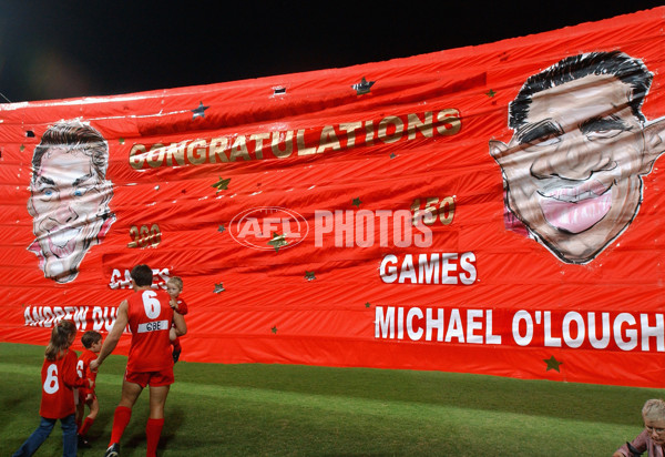 AFL 2002 Rd 4 - Sydney v Kangaroos - 135814