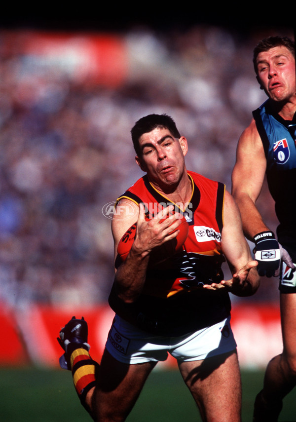 AFL 1999 Rd 21 - Port Adelaide v Adelaide - A-37422068