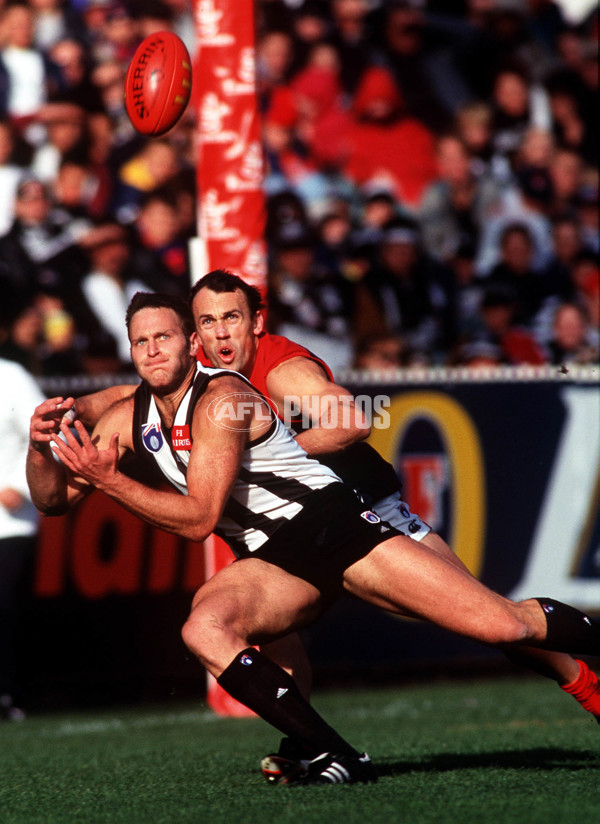 AFL 1999 Rd 11 - Collingwood v Melbourne - 137341