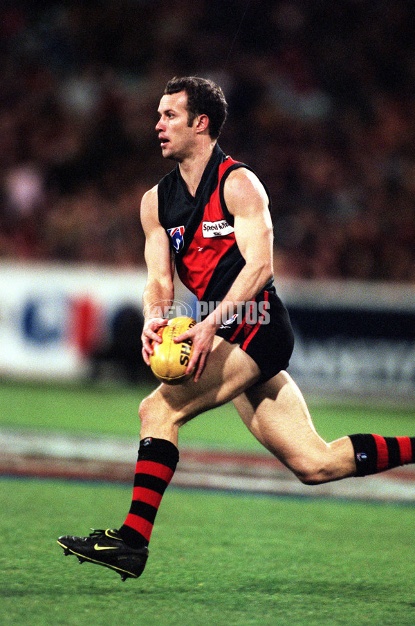 AFL 1999 Rd 21 - Richmond v Essendon - 137489
