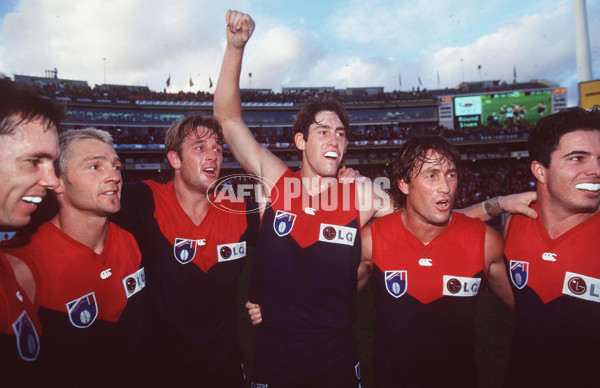 AFL 1999 Rd 7 - Essendon v Melbourne - 138496
