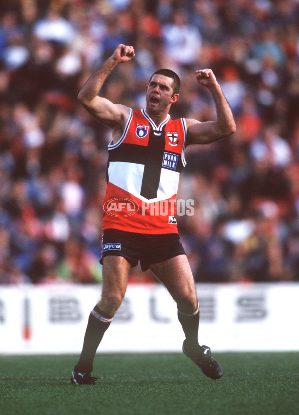 AFL 1999 Rd 7 - St Kilda v West Coast - 138667