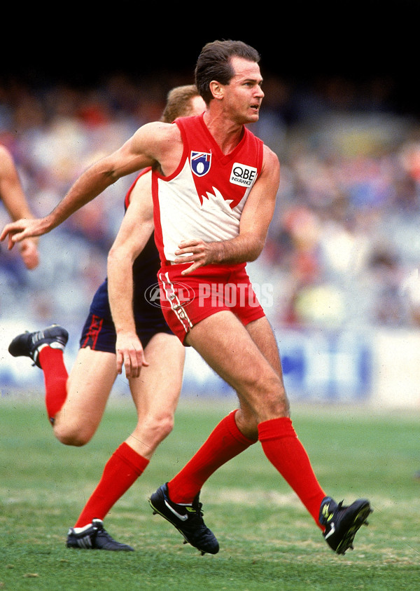 AFL 1994 Match - Melbourne v Sydney - 140766