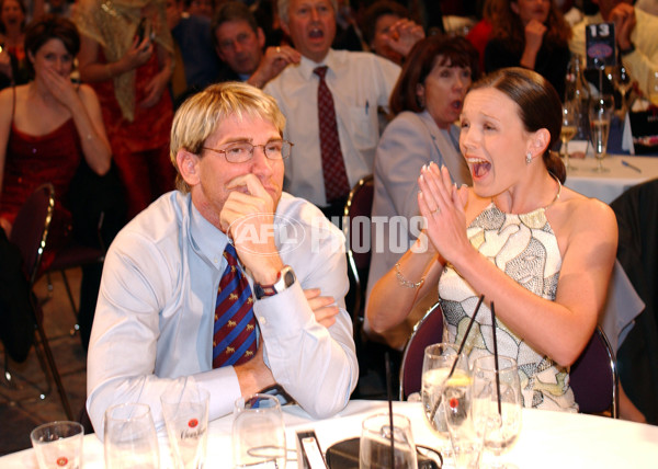 AFL 2001 Media - Brownlow Medal Presentation 240901 - 141770