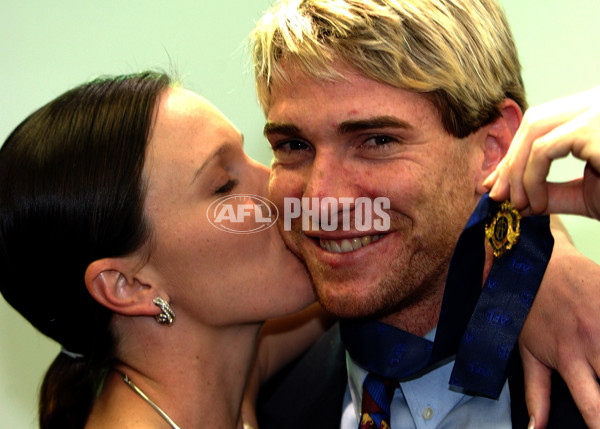 AFL 2001 Media - Brownlow Medal Presentation 240901 - 141772