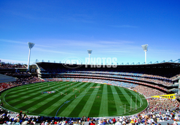 AFL 2001 Grand Final - Essendon v Brisbane - 141985