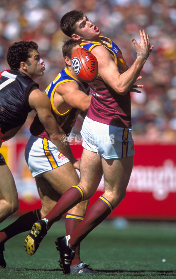 AFL 2001 Grand Final - Essendon v Brisbane - 141923