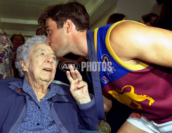 AFL 2001 Grand Final - Essendon v Brisbane - 141988