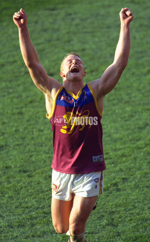 AFL 2001 Grand Final - Essendon v Brisbane - 142018