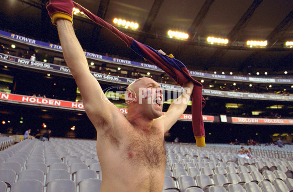 AFL 2001 Grand Final - Essendon v Brisbane - 142019
