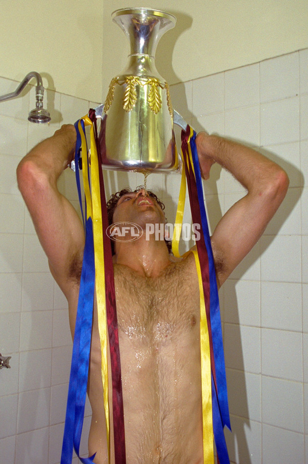 AFL 2001 Grand Final - Essendon v Brisbane - 142008