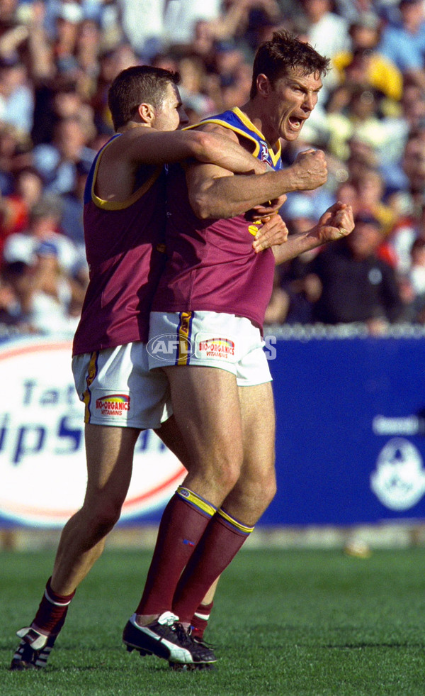 AFL 2001 Grand Final - Essendon v Brisbane - 142034