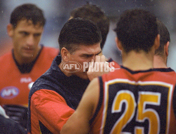 AFL 2001 Rd 4 - Carlton v Adelaide - 142086