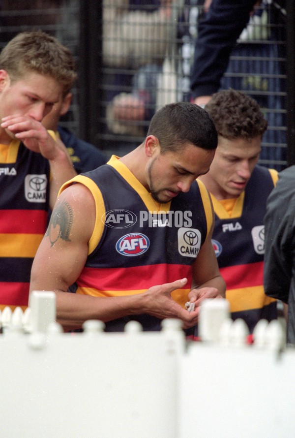 AFL 2001 1st Elimination Final - Carlton v Adelaide - 142117